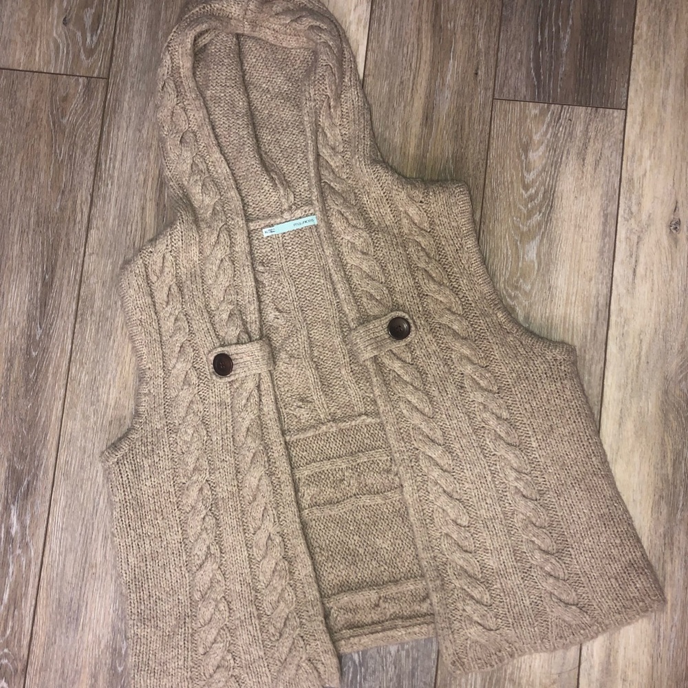 Maurice’s Chunky Sweater Vest